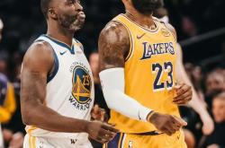 开云体育下载-湖人迎来一场历史性的足球对决