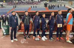 开云体育下载-艰难比赛在望，全队备战雄心勃勃