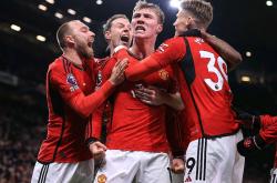 开云体育平台APP-包含大逆转！曼联突围成功，胜利的火焰在心中燃烧的词条