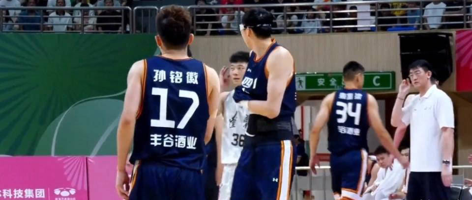 广东男篮战胜对手，信心倍增备战下一场