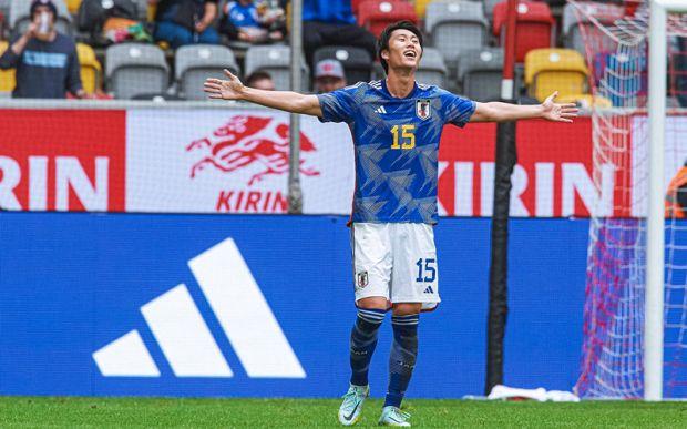 团队实力:美国曲棍球队完胜对手晋级 团队实力:美国曲棍球队完胜对手晋级