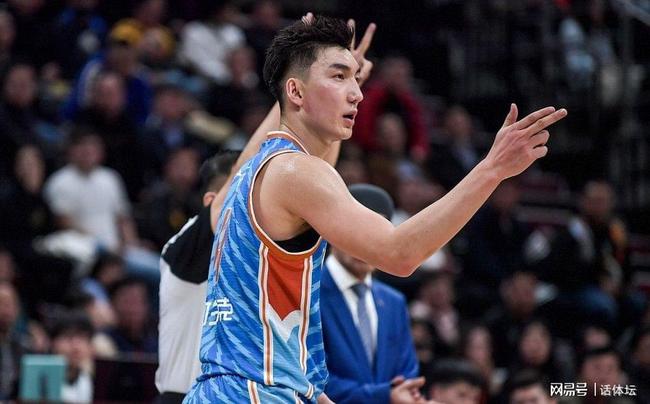 黑龙江男篮外援稳健作战,带队成功 黑龙江男篮外援稳健作战,带队成功