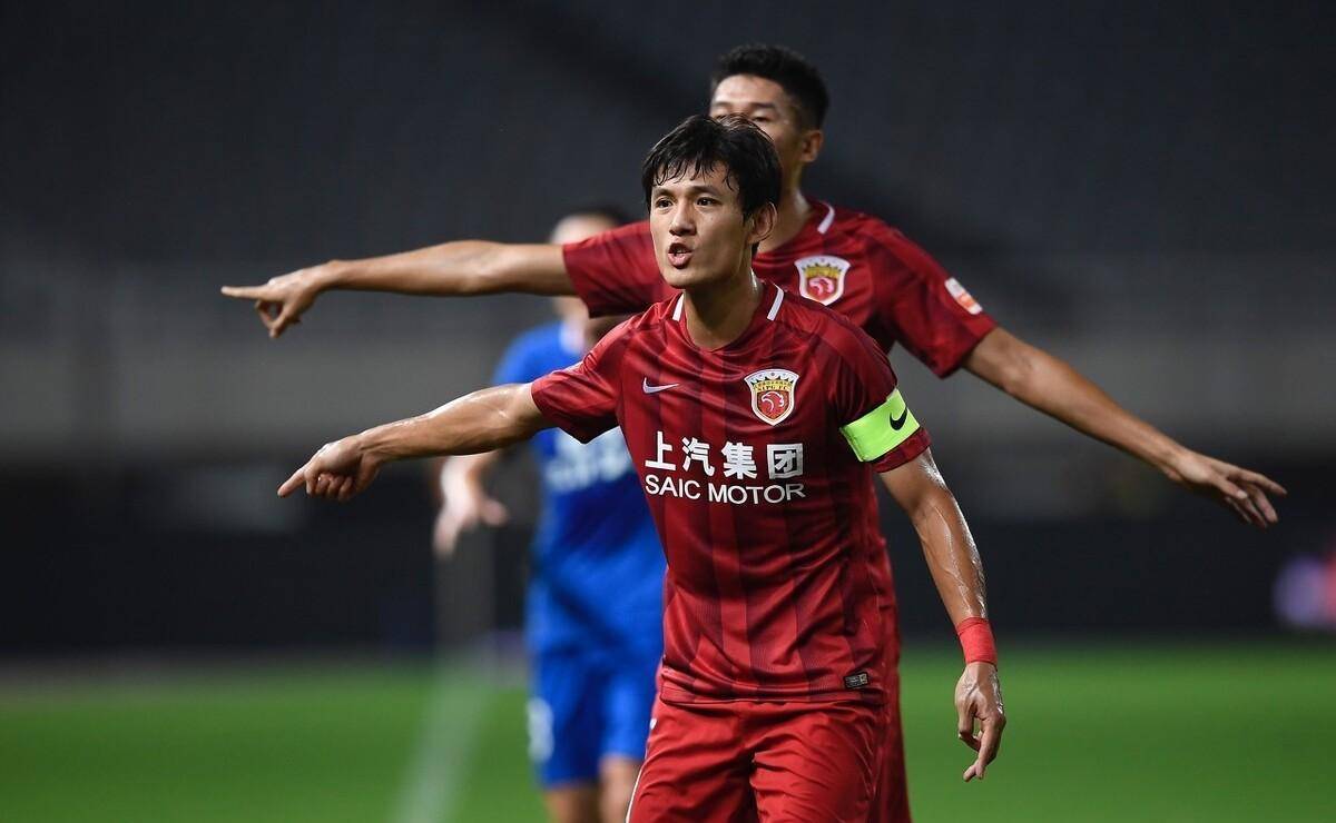 上港狂刷进球，一鼓作气勇往直前