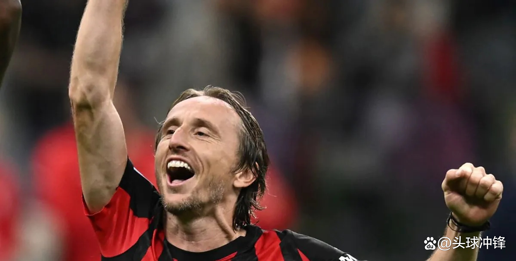 包含瑞典逆转那不勒斯，莫德里奇爆发神勇的词条