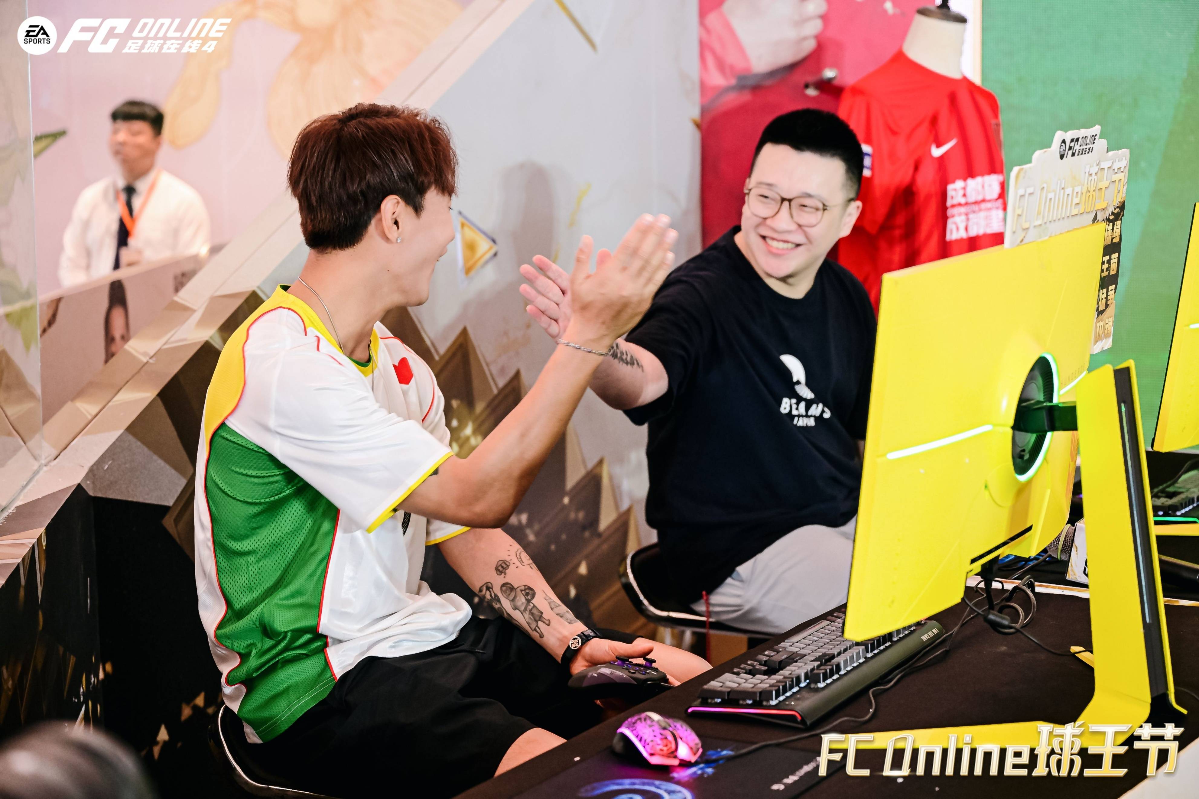 关于豪门对决！FIFA电竞上演世纪大战的信息