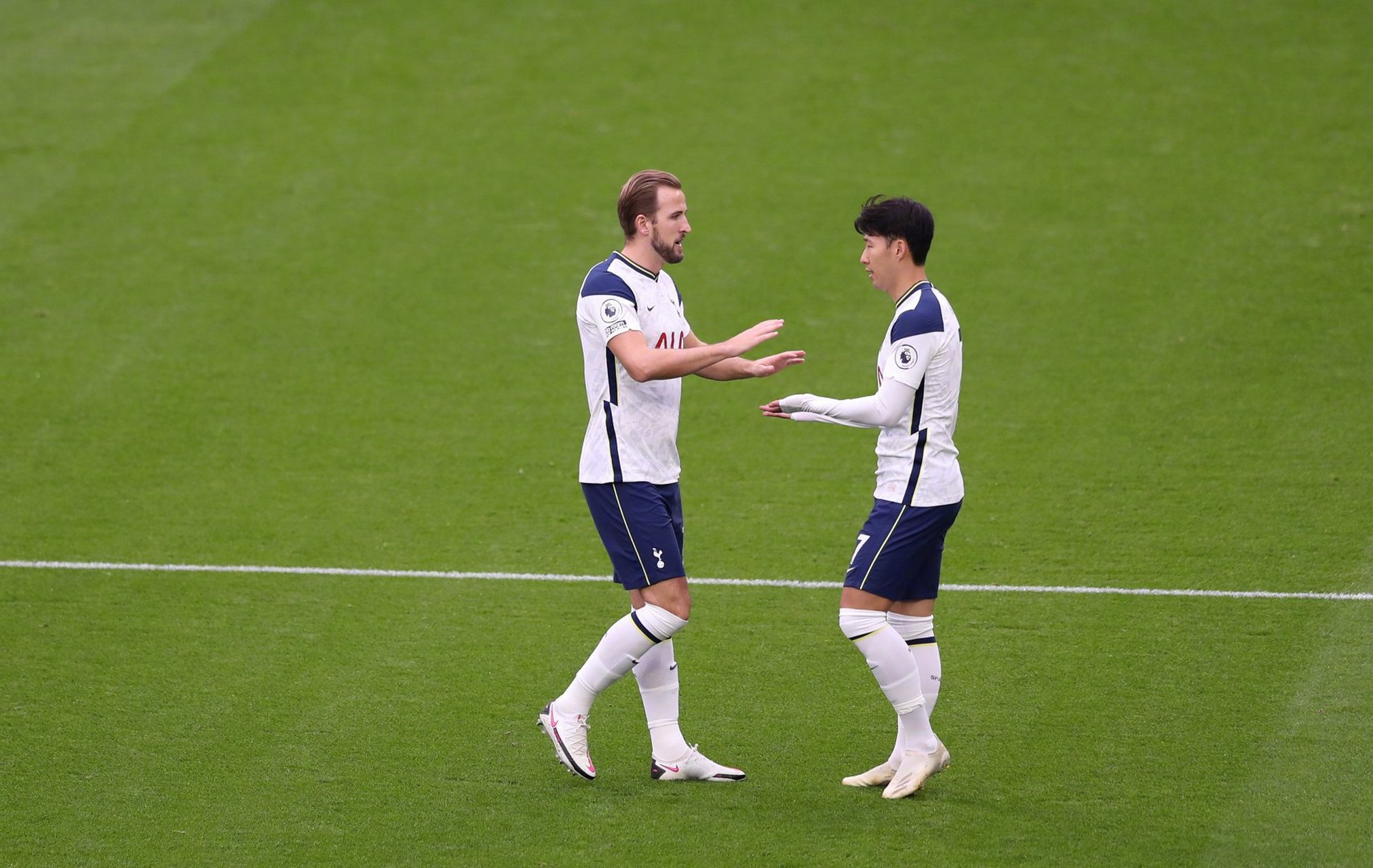 中国鏖战阿森纳,凯恩带队取胜 中国鏖战阿森纳,凯恩带队取胜